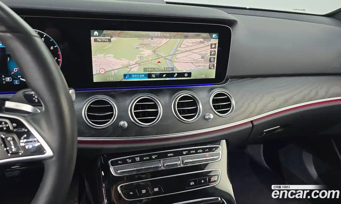 Mercedes-Benz E-Class 2023 2.0 гидро в Москве, фото 14
