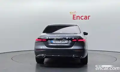 Mercedes-Benz E-Class 2023 2.0 гидро в Москве, миниатюра 4