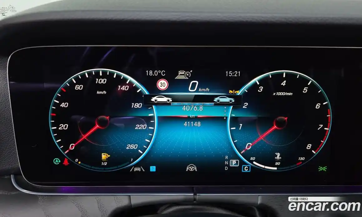 Mercedes-Benz E-Class 2023 2.0 гидро в Москве, фото 8