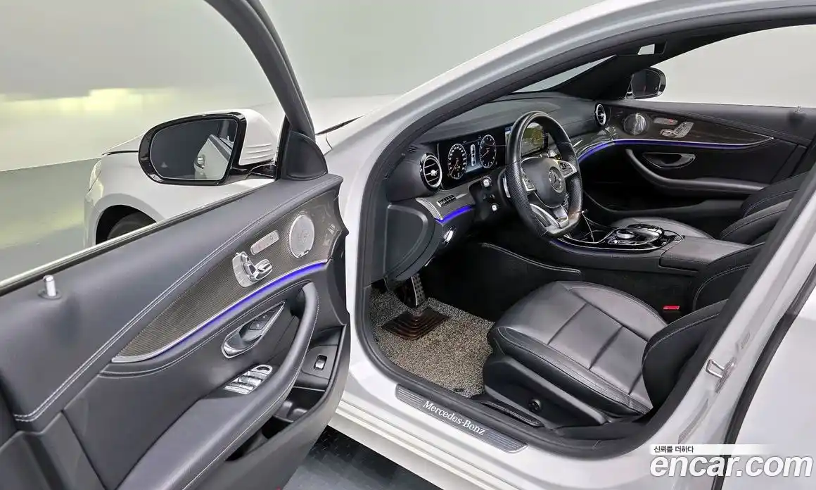 Mercedes-Benz E-Class 2018 2.0 гидро в Москве, фото 11