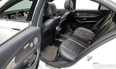 Mercedes-Benz E-Class 2018 2.0 гидро в Москве, миниатюра 12