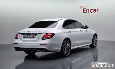 Mercedes-Benz E-Class 2018 2.0 гидро в Москве, миниатюра 2