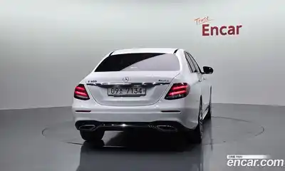 Mercedes-Benz E-Class 2018 2.0 гидро в Москве, миниатюра 4