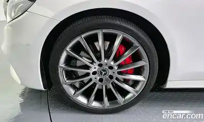 Mercedes-Benz E-Class 2018 2.0 гидро в Москве, миниатюра 5