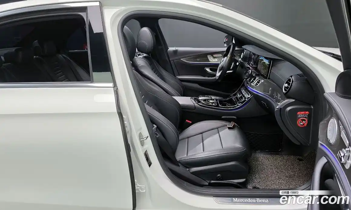 Mercedes-Benz E-Class 2018 2.0 гидро в Москве, фото 10