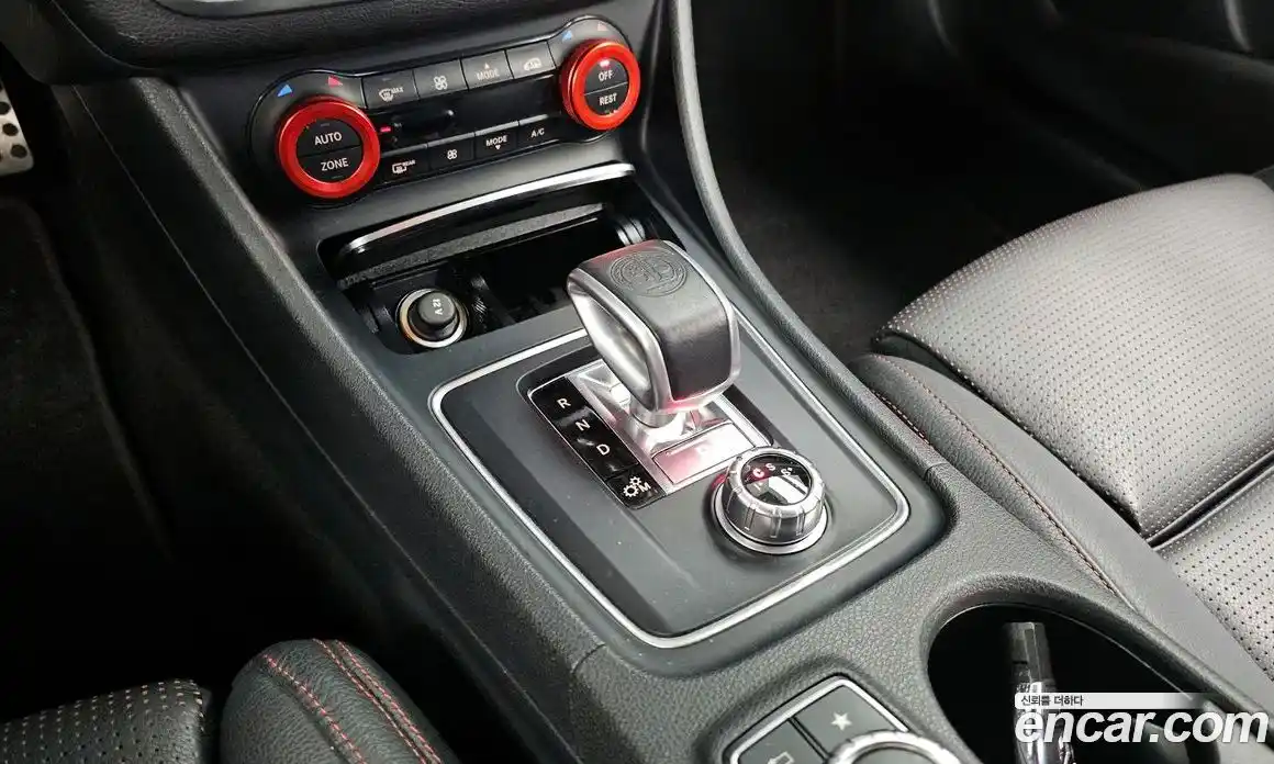 Mercedes-Benz CLA-Class 2017 2.0 Автомат в Москве № 1194158, фото 9