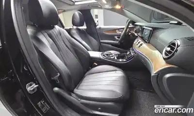 Mercedes-Benz E-Class 2020 2.0 гидро в Москве, миниатюра 11
