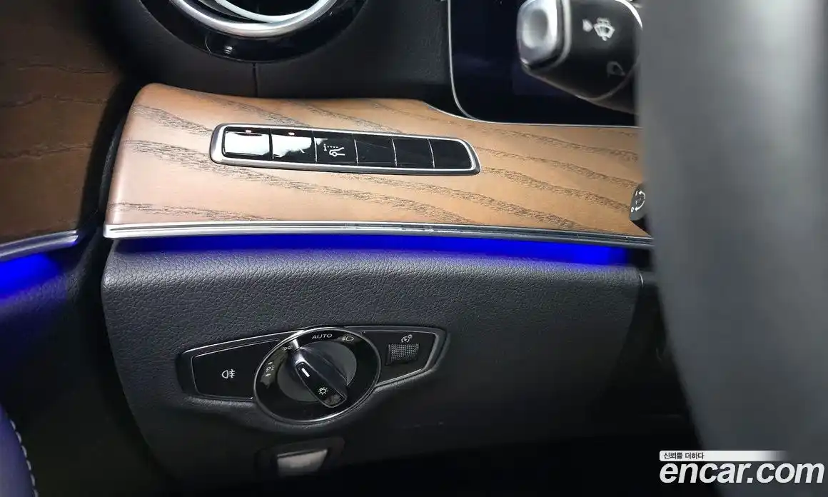 Mercedes-Benz E-Class 2020 2.0 гидро в Москве, фото 18
