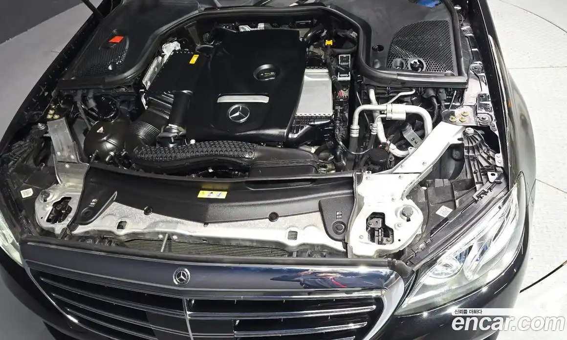 Mercedes-Benz E-Class 2020 2.0 гидро в Москве, фото 6