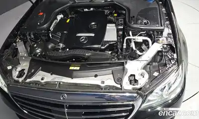 Mercedes-Benz E-Class 2020 2.0 гидро в Москве, миниатюра 6