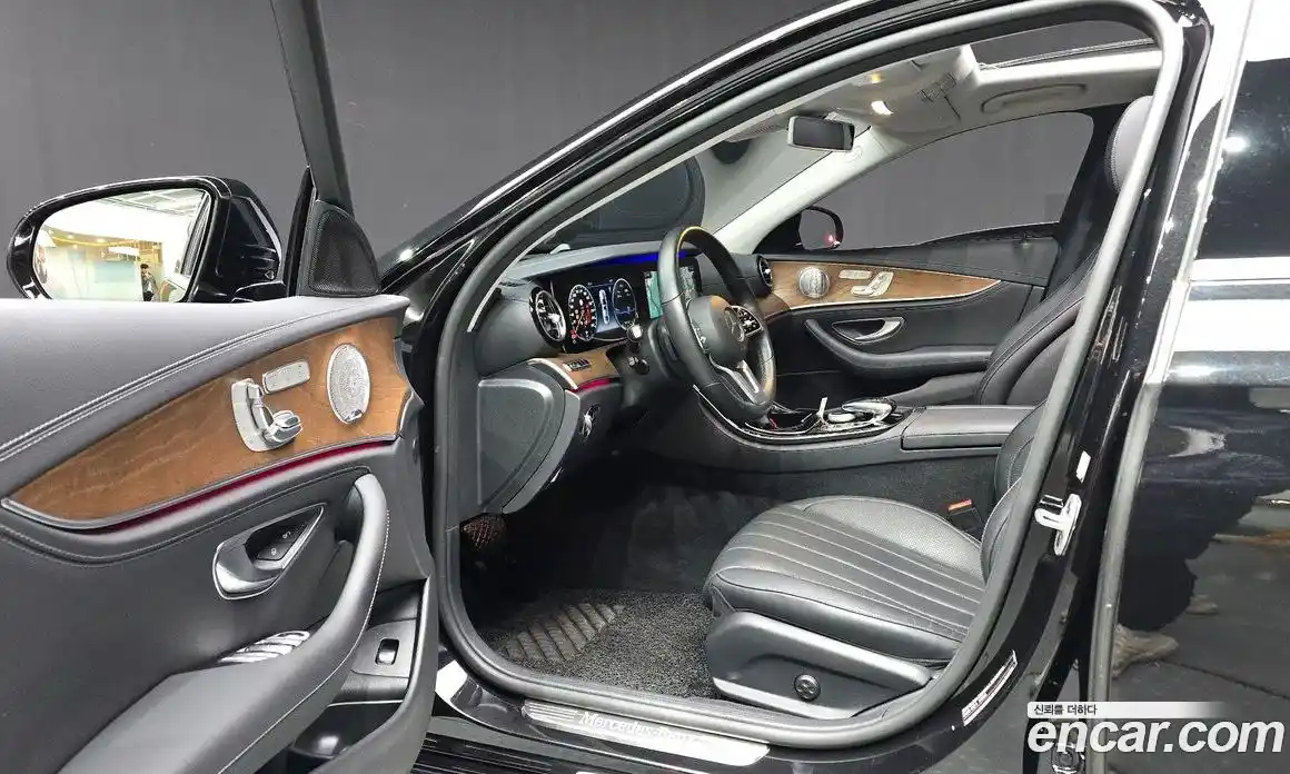 Mercedes-Benz E-Class 2020 2.0 гидро в Москве, фото 10