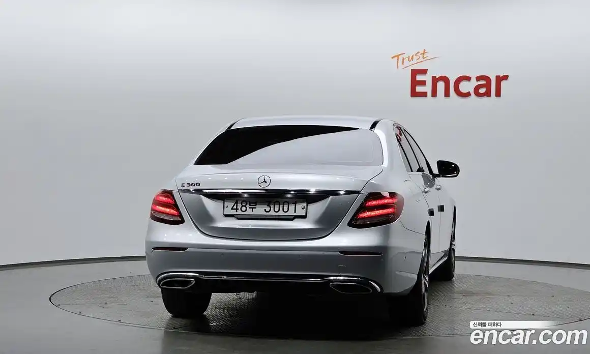 Mercedes-Benz E-Class 2017 2.0 гидро в Москве № 1194265, фото 3