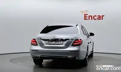 Mercedes-Benz E-Class 2017 2.0 гидро в Москве № 1194265, миниатюра 3