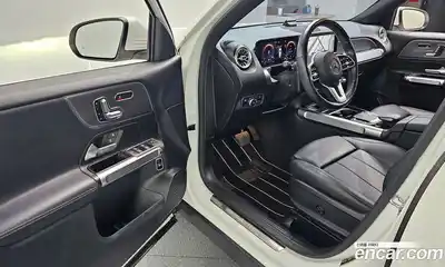 Mercedes-Benz GLB-Class 2021 2.0 гидро в Москве № 1194365, миниатюра 11
