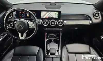 Mercedes-Benz GLB-Class 2021 2.0 гидро в Москве № 1194365, миниатюра 7