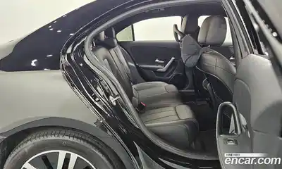 Mercedes-Benz A-Class 2021 1.9 Автомат в Москве № 1194392, миниатюра 12