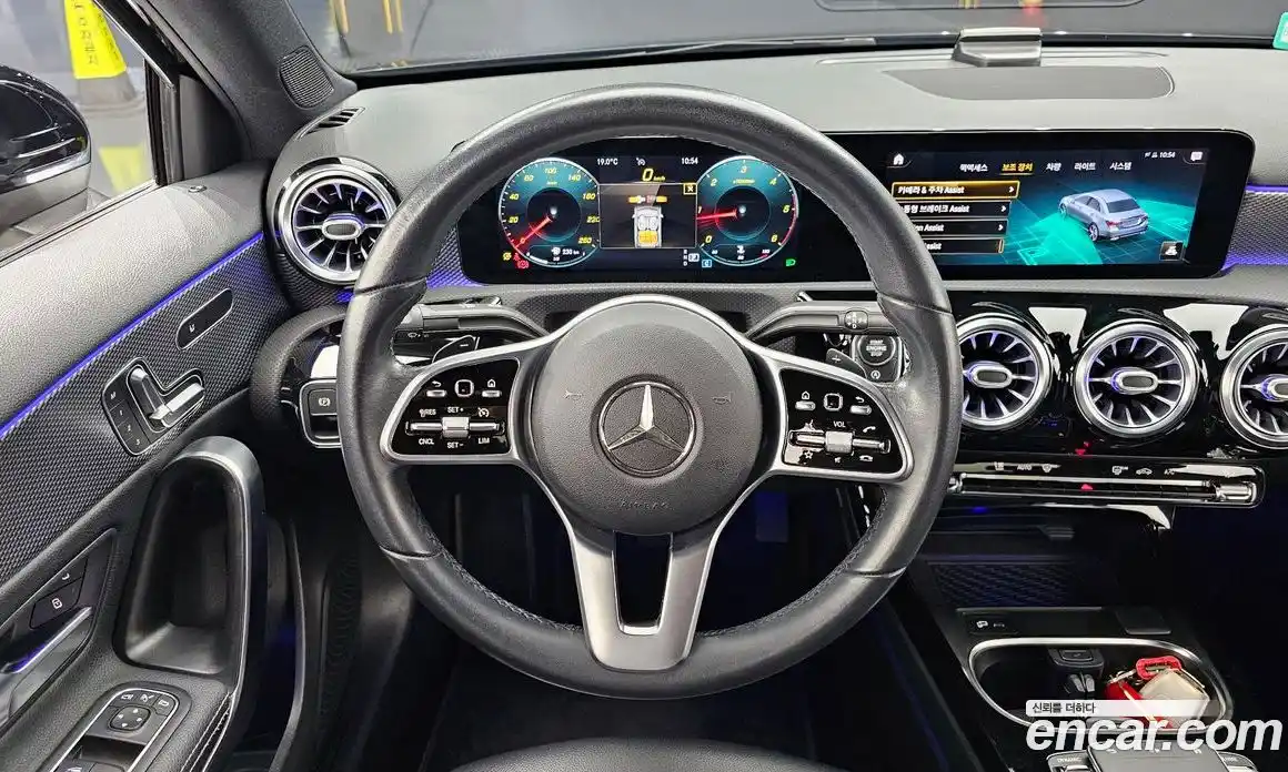 Mercedes-Benz A-Class 2021 1.9 Автомат в Москве № 1194392, фото 13