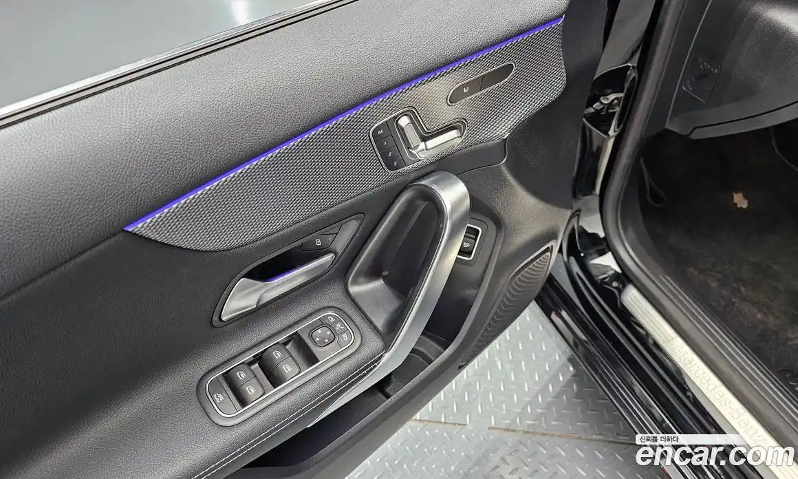 Mercedes-Benz A-Class 2021 1.9 Автомат в Москве № 1194392, фото 18