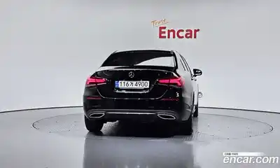 Mercedes-Benz A-Class 2021 1.9 Автомат в Москве № 1194392, миниатюра 4