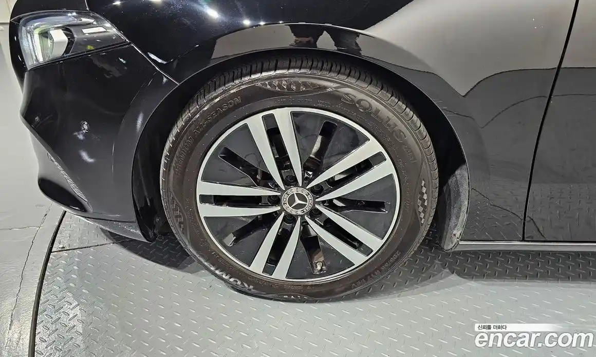 Mercedes-Benz A-Class 2021 1.9 Автомат в Москве № 1194392, фото 5