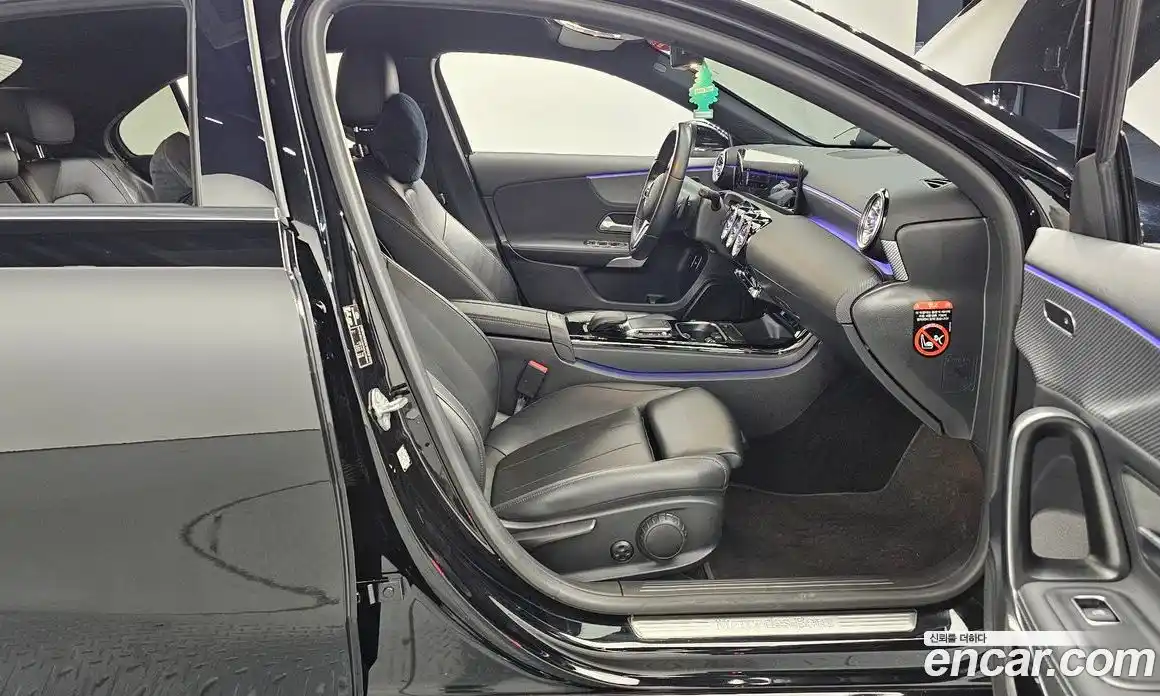 Mercedes-Benz A-Class 2021 1.9 Автомат в Москве № 1194392, фото 10