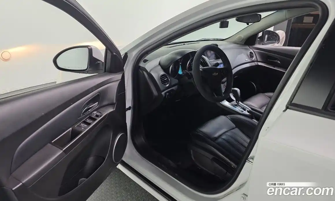 Chevrolet Cruze 2013 1.8 Автомат в Москве № 1194554, фото 11