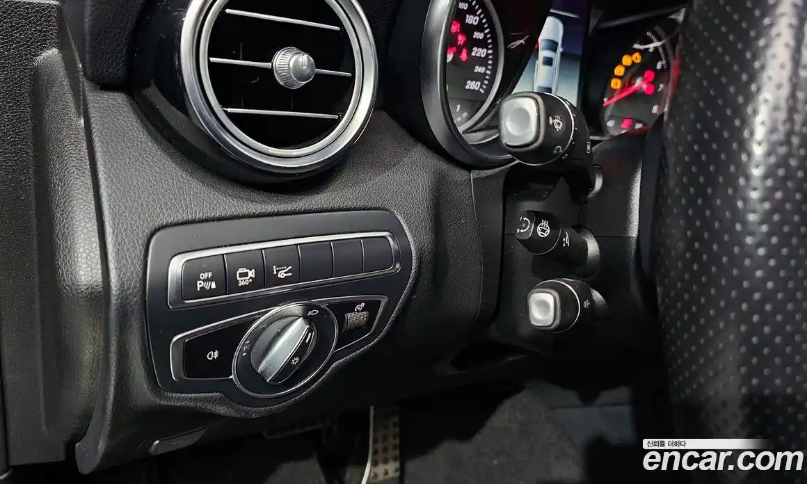 Mercedes-Benz GLC-Class 2019 2.0 Автомат в Москве № 1194569, фото 17