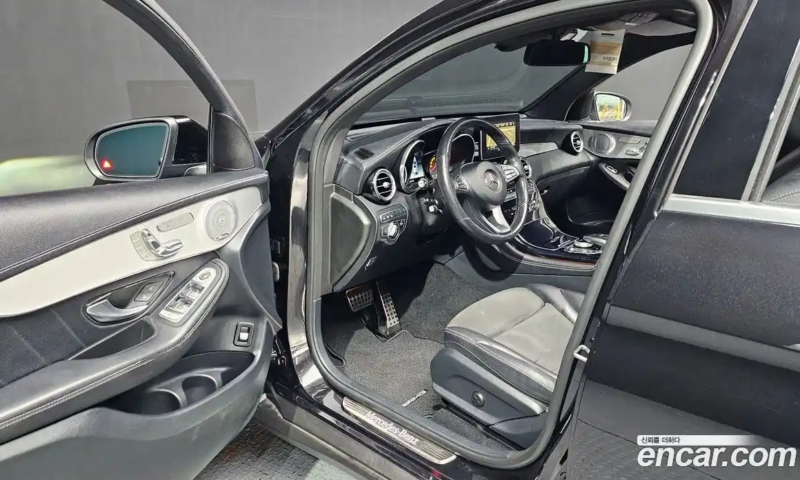 Mercedes-Benz GLC-Class 2019 2.0 Автомат в Москве № 1194569, фото 10