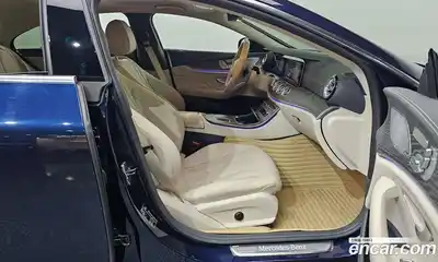 Mercedes-Benz CLS-Class 2021 3.0 гидро в Москве № 1194571, миниатюра 11