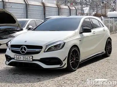 Mercedes-Benz A-Class 2017 2.0 Автомат в Москве № 1194606, миниатюра 2