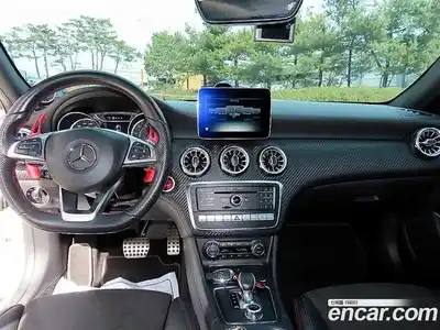 Mercedes-Benz A-Class 2017 2.0 Автомат в Москве № 1194606, миниатюра 7