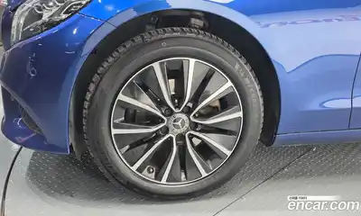 Mercedes-Benz C-Class 2019 2.0 гидро в Москве № 1194641, миниатюра 5