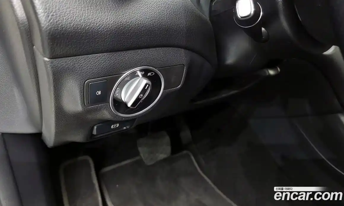 Mercedes-Benz CLA-Class 2017 2.0 Автомат в Москве № 1194705, фото 16