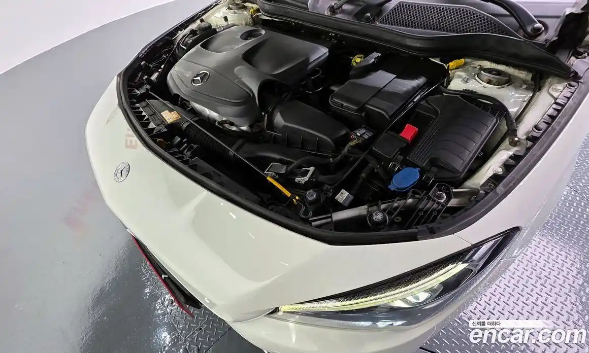 Mercedes-Benz CLA-Class 2017 2.0 Автомат в Москве № 1194705, фото 6