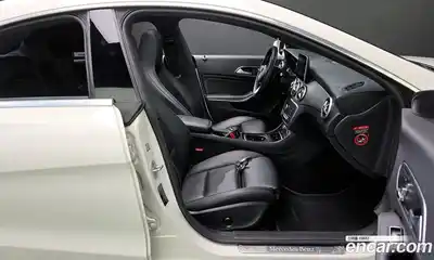 Mercedes-Benz CLA-Class 2017 2.0 Автомат в Москве № 1194705, миниатюра 10