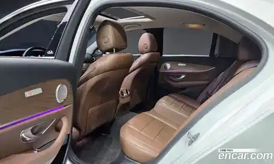 Mercedes-Benz E-Class 2018 2.0 Автомат в Москве № 1194784, миниатюра 12