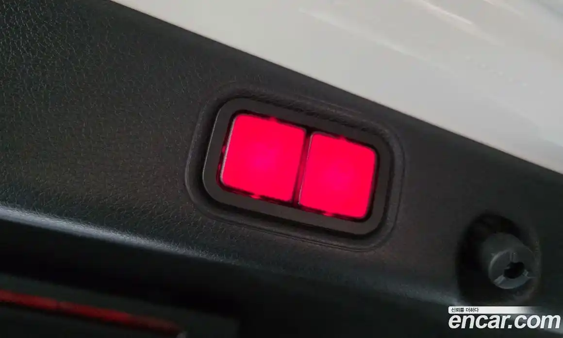 Mercedes-Benz E-Class 2018 2.0 Автомат в Москве № 1194784, фото 17