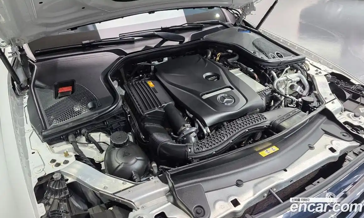 Mercedes-Benz E-Class 2018 2.0 Автомат в Москве № 1194784, фото 6