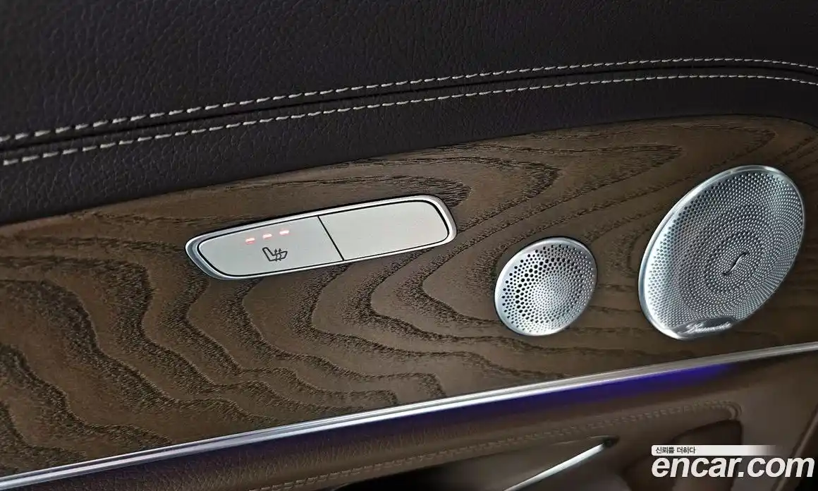 Mercedes-Benz E-Class 2020 2.0 Автомат в Москве № 1194794, фото 17