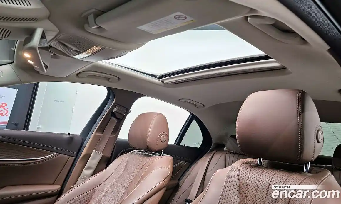 Mercedes-Benz E-Class 2020 2.0 Автомат в Москве № 1194794, фото 18