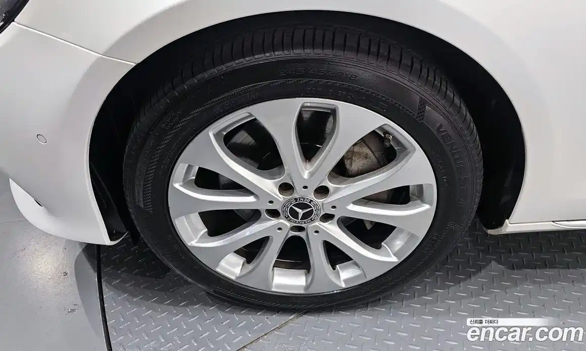 Mercedes-Benz E-Class 2020 2.0 Автомат в Москве № 1194794, фото 5