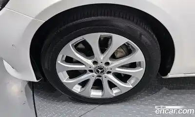 Mercedes-Benz E-Class 2020 2.0 Автомат в Москве № 1194794, миниатюра 5