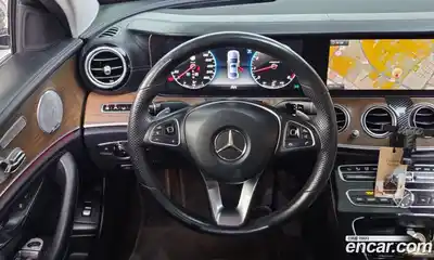 Mercedes-Benz E-Class 2018 2.0 Автомат в Москве № 1194846, миниатюра 12