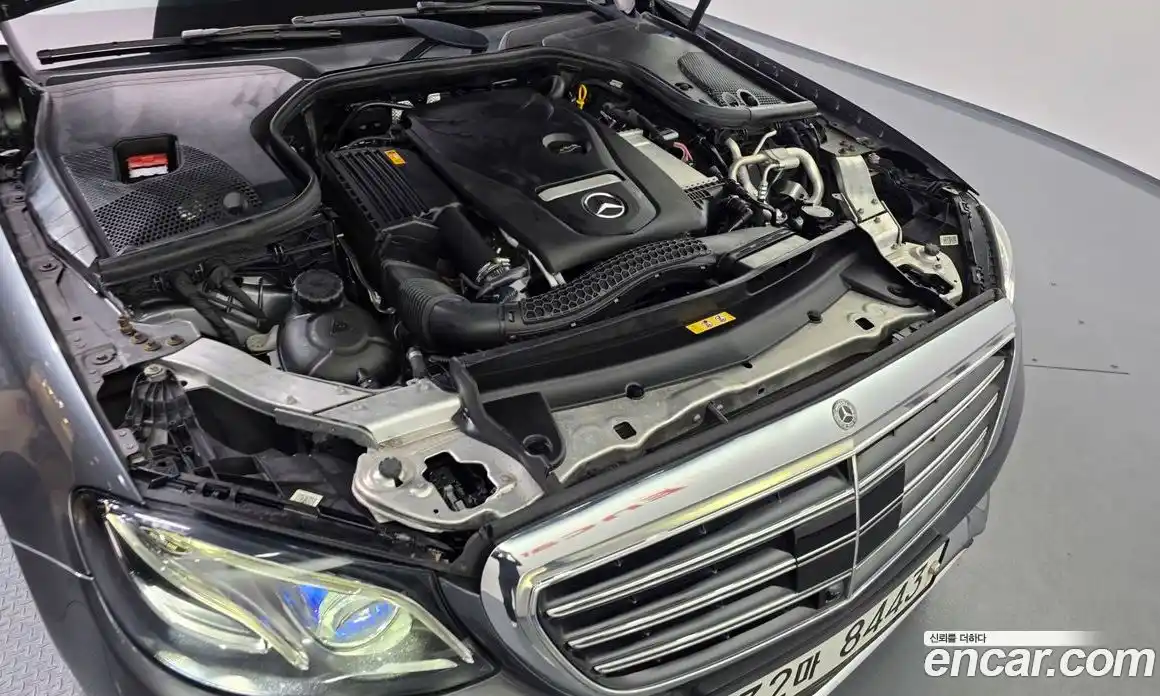 Mercedes-Benz E-Class 2018 2.0 Автомат в Москве № 1194846, фото 5