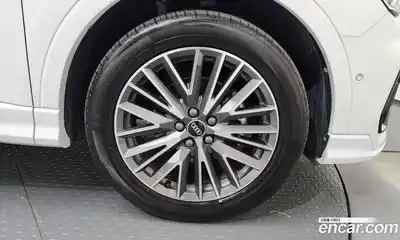 Audi Q3 2025 2.0 гидро в Москве № 1194903, миниатюра 5