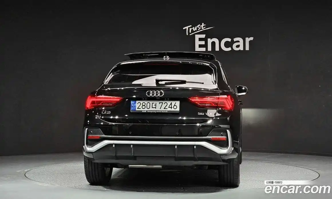 Audi Q3 2023 2.0 гидро в Москве № 1194955, фото 4