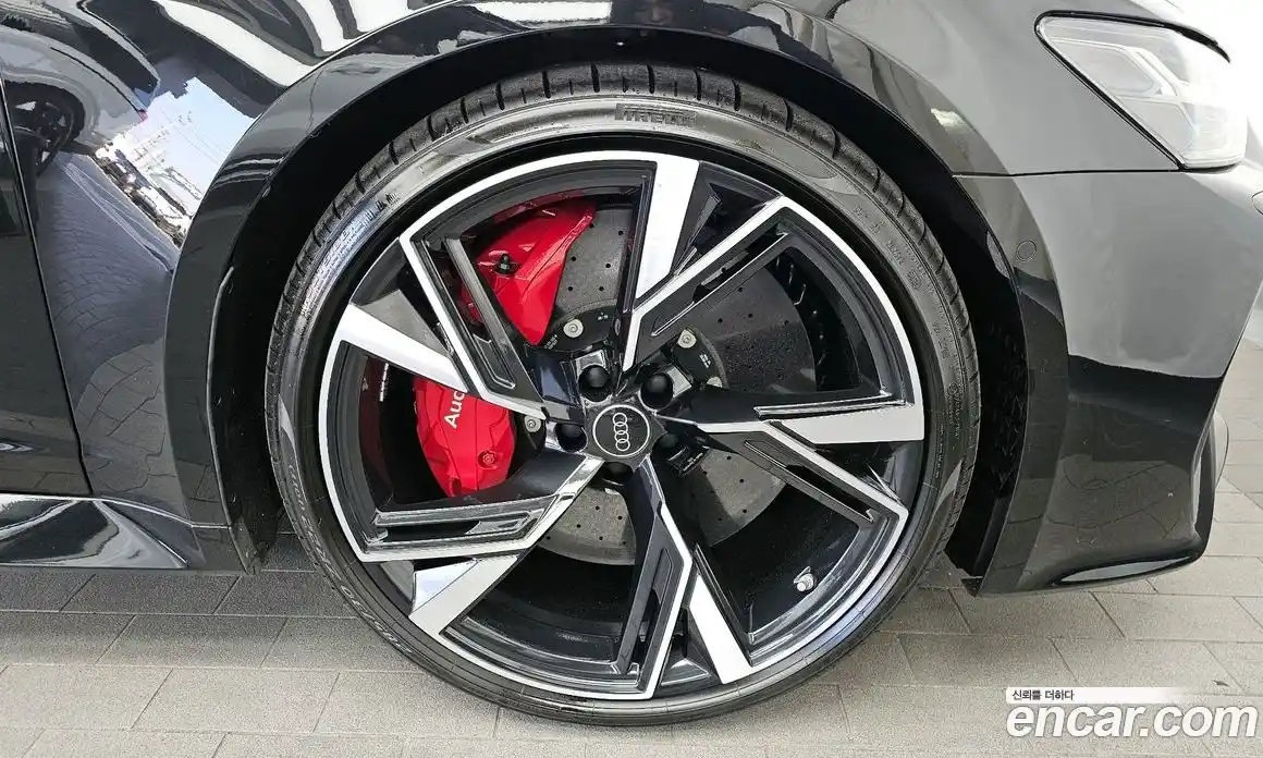 Audi RS6 2024 4.0 гидро в Москве № 1195054, фото 5