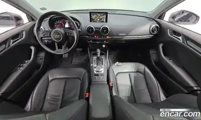 Audi A3 2018 2.0 гидро в Москве № 1195113, миниатюра 7