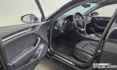 Audi A3 2018 2.0 гидро в Москве № 1195113, миниатюра 10