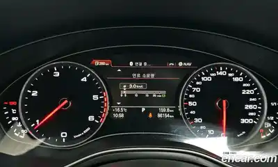 Audi A6 2015 2.0 гидро в Москве № 1195259, миниатюра 8